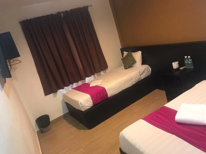 Sindbad Hotel