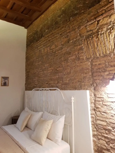 The Ancient Wall Apartments