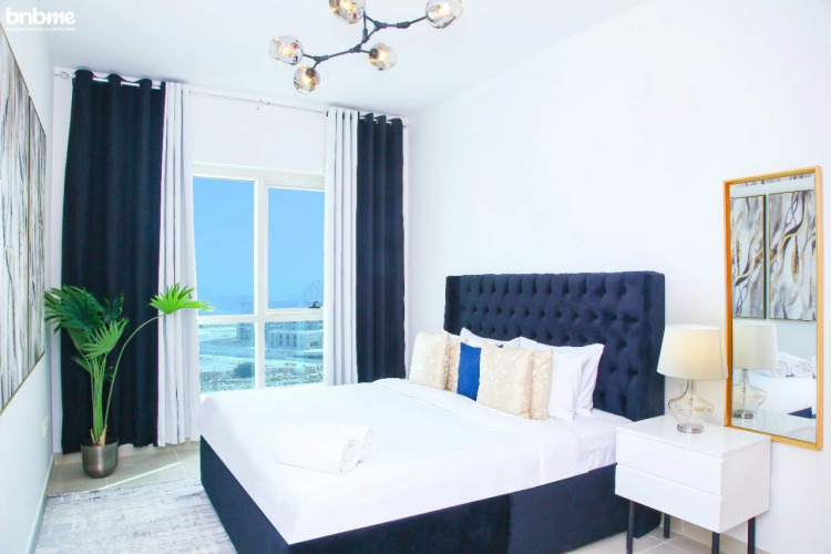 bnbmehomes | Luxury Living in JLT | Nr/ JBR beach-1409 Apartments - Image 3