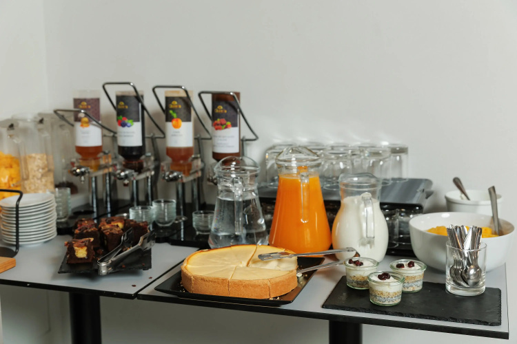 Atria Hotel