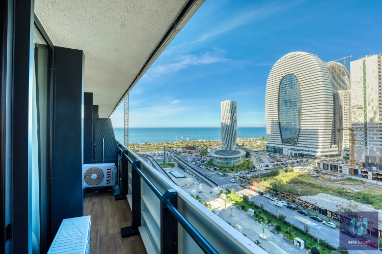 2 Bedrooms Suite with balcony and with sea view