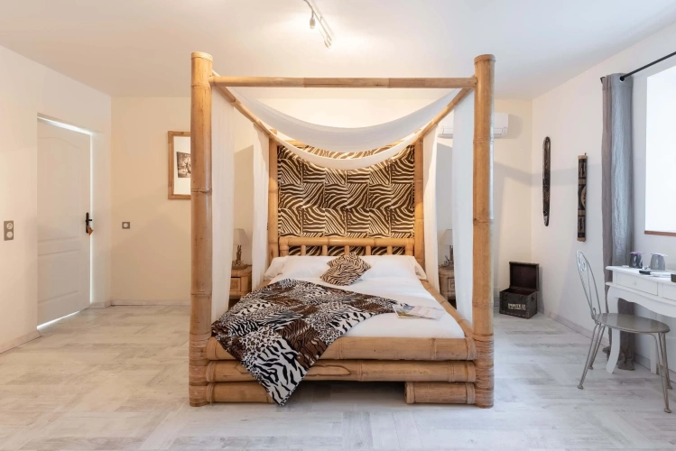 Standard Double room with view