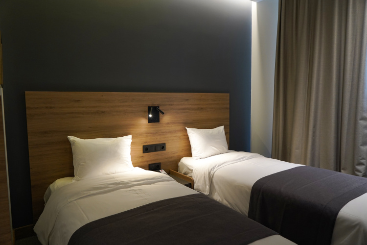 Standard Twin room with balcony