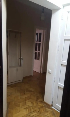 Dom Apartments