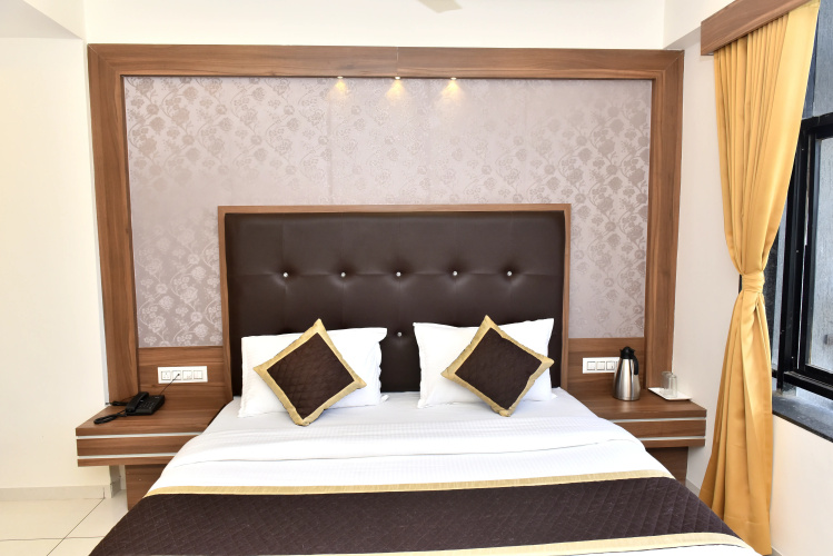 Aagman Hotel