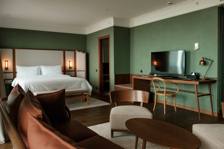 Premium Double Suite with balcony