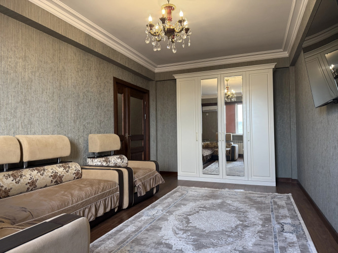 Фотография номера квартиры Уютные у аэропорта с видом на горы Апартаменты