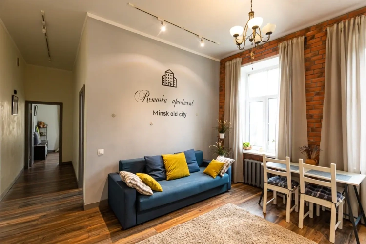 2 Bedrooms Apartment