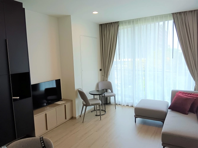 2 Bedrooms Double Suite with balcony and with view