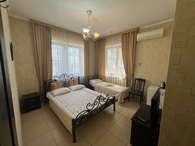 Фотография номера гостевого дома Любомир