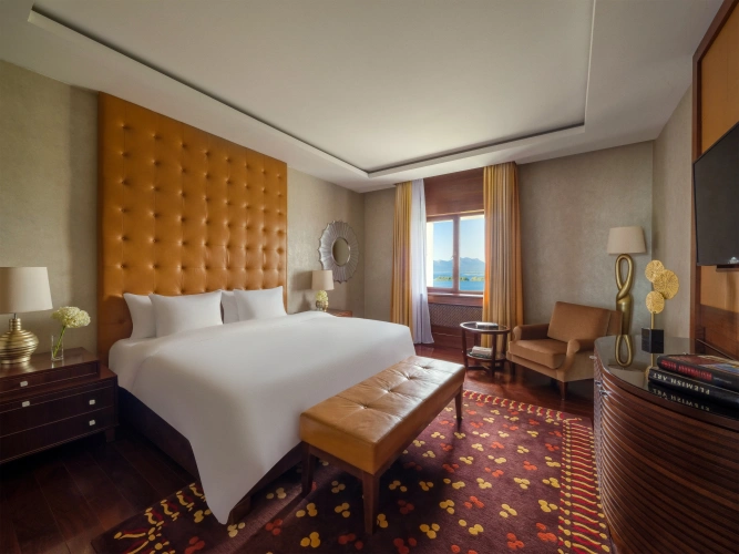 Presidential Suite