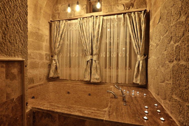 Nox Cave Hotel