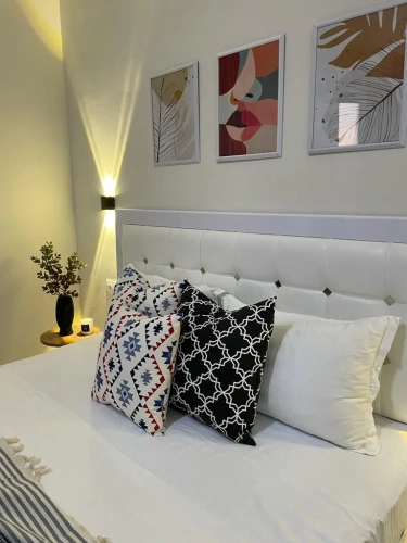 2 Bedrooms Apartment with view