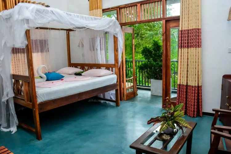 Superior Double room with balcony and with view