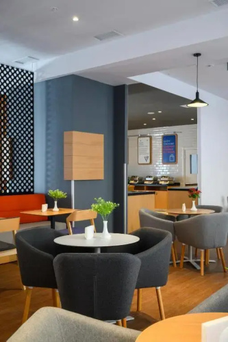 Holiday Inn Express Almaty