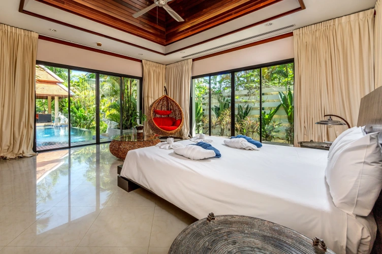 3 Bedrooms Luxury Villa