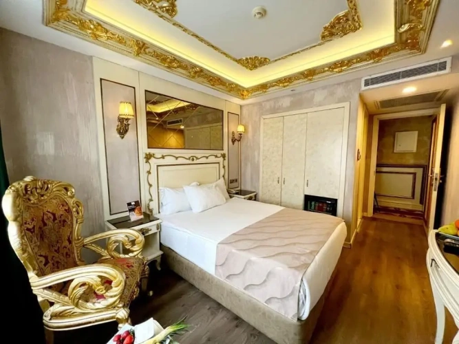 Family Connection Quintuple room