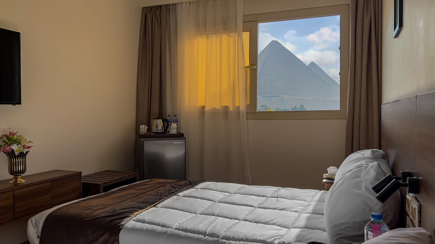 Sahary Pyramids View Hotel