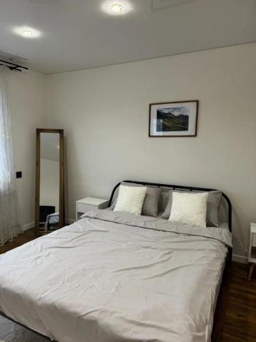 Фотография номера квартиры Квартира в тихом районе