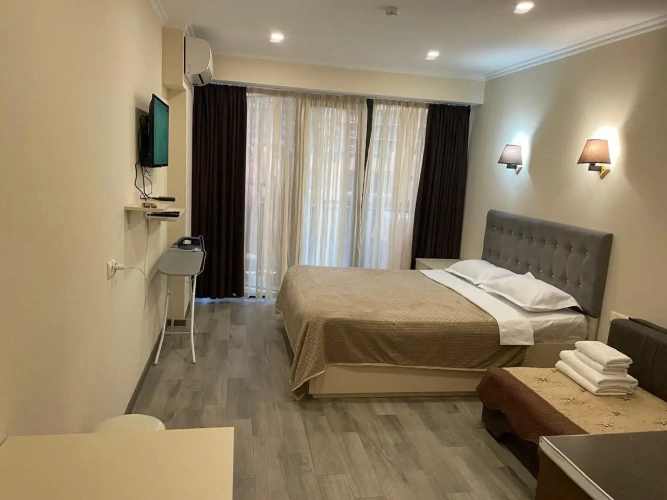 Standard Triple room with balcony