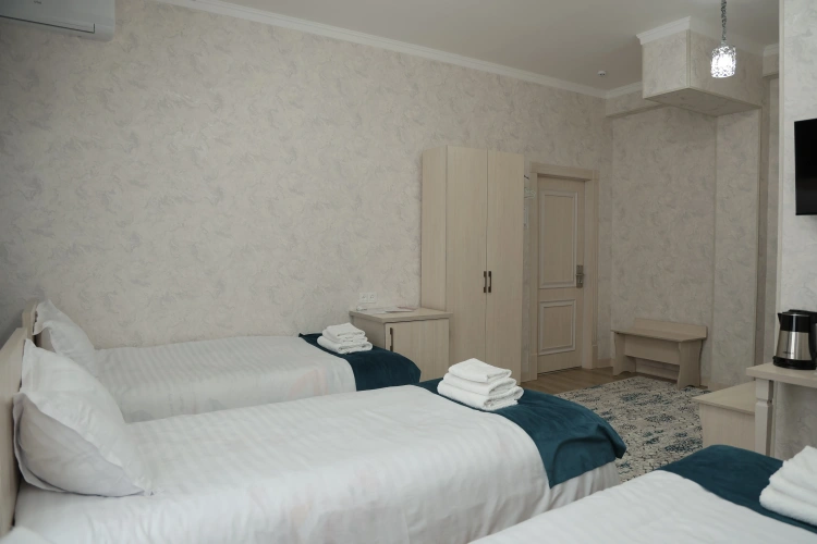 Superior Triple room