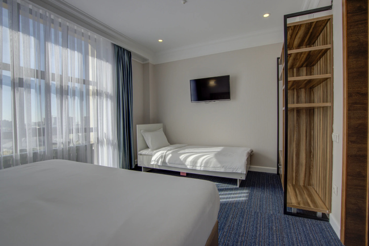 Resident Hotel