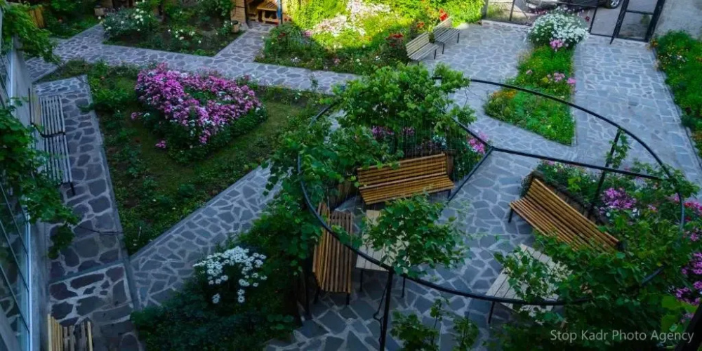 Mina Hotel
