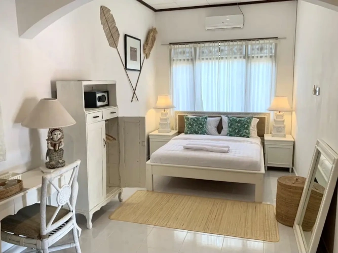 Standard Double room with view