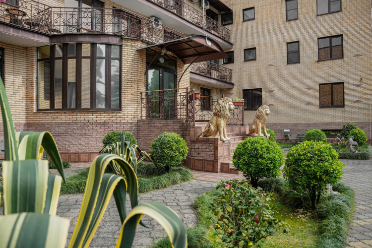 Greys Tikhiy Don Hotel