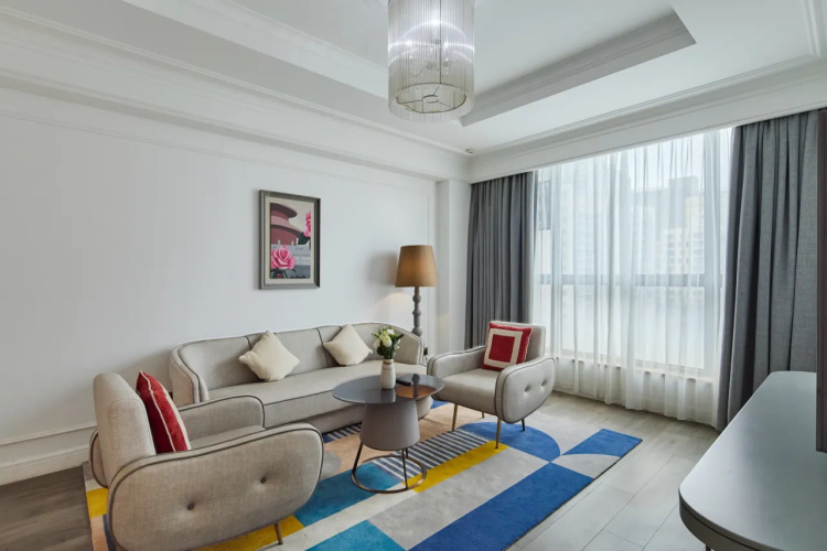 Superior Double Suite with city view
