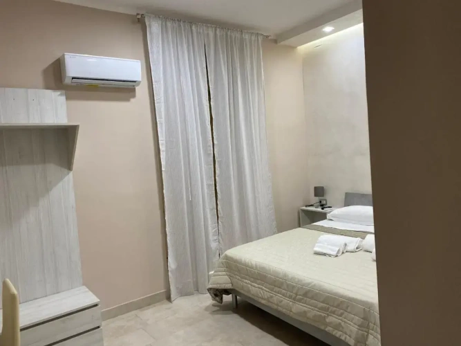 Economy Quadruple room with balcony
