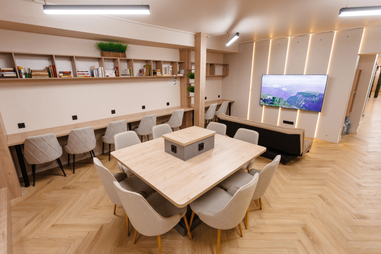 Luxx Aparts Hostel