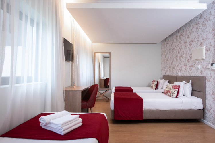 Triple room