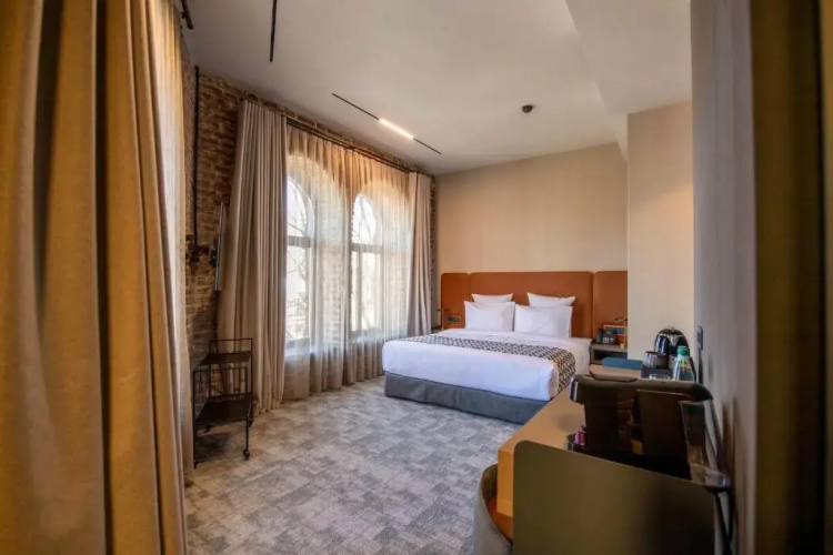 Hotel Qarvasla