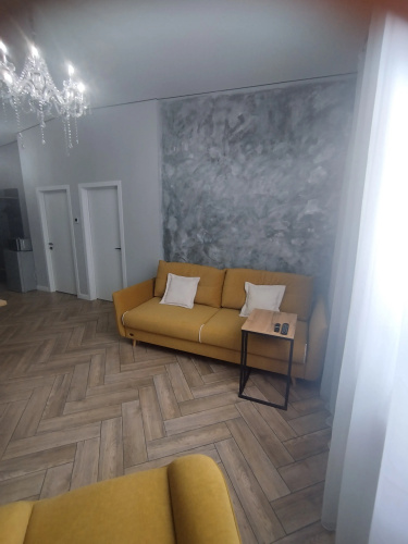 S Otdelnym Vkhodom Flat