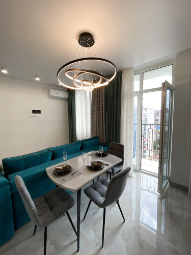 Фотография номера квартиры Апартаменты с кроватью 180 см и балконом, с 14 по 17 этаж