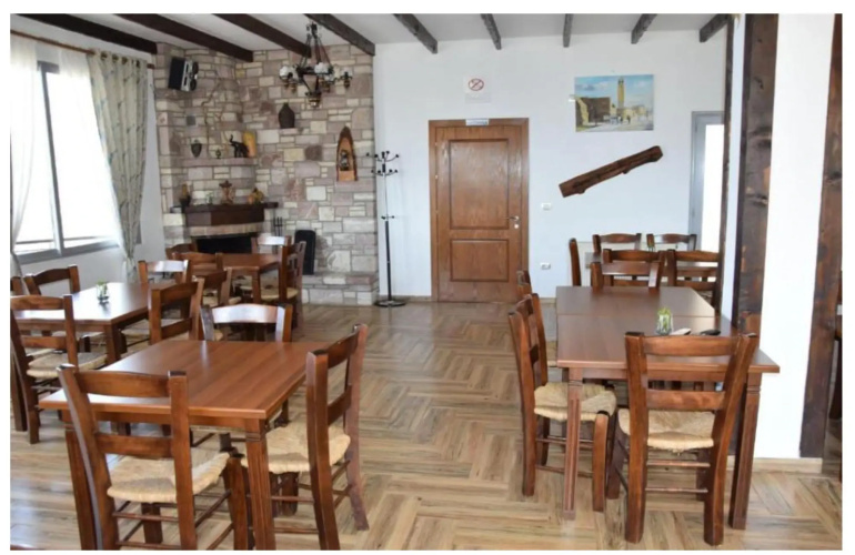 Safora E Shpatit Hotel