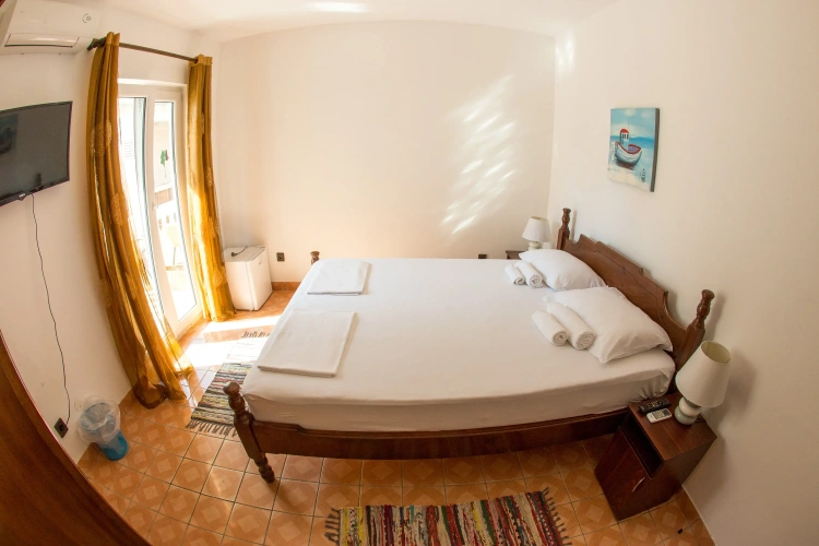 2 Bedrooms Standard Quadruple room