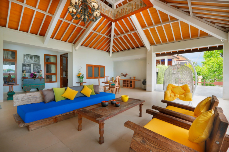 Little Ubud River View Villa