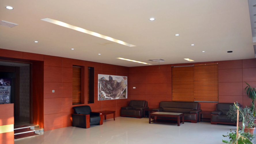 50100 Hotel & Restaurant
