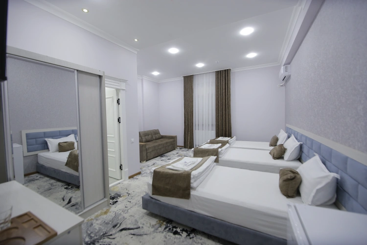 Superior Triple room