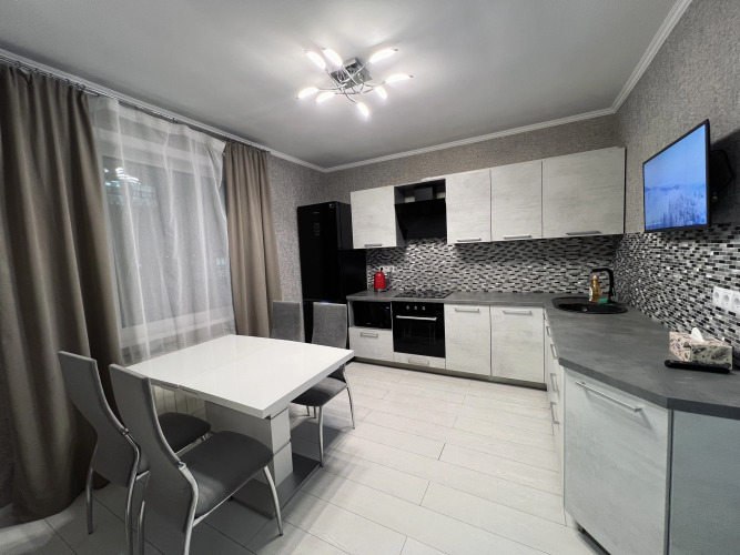 Фотография номера квартиры Апартаменты Двухкомнатная квартира рядом с парком им.Гагарина