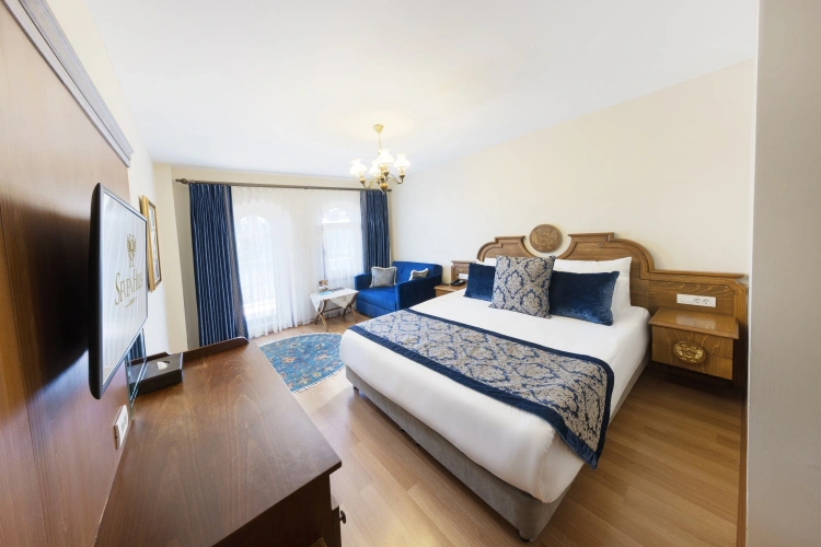 Superior Double room with view