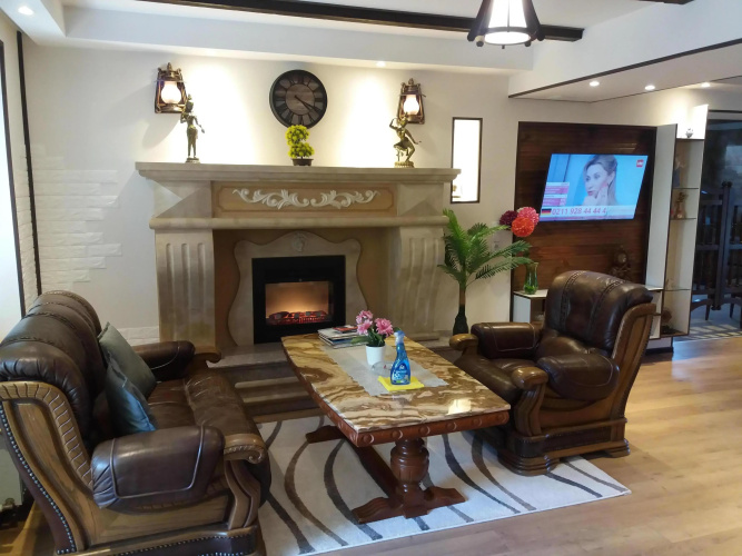 Bora Apartments