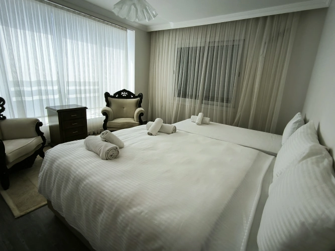 4 Bedrooms Luxury Villa with balcony and with view