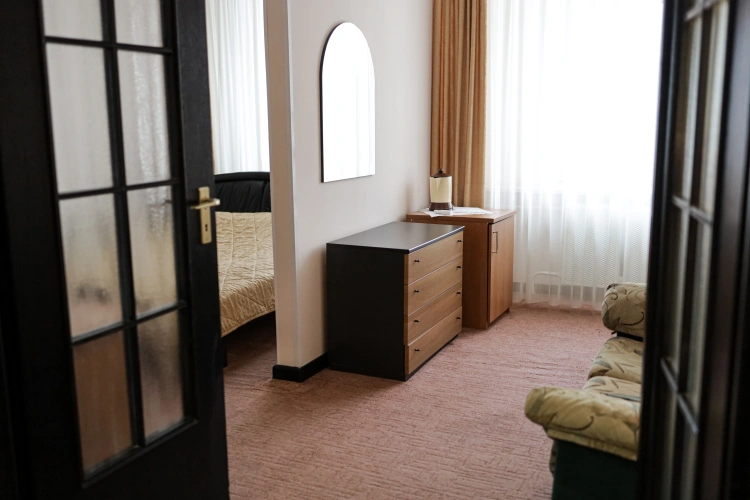 Comfort room