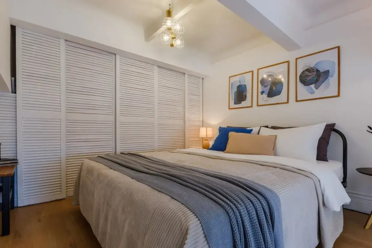 Фотография номера квартиры Апартаменты Queenstay Роял Лофт на Войковской