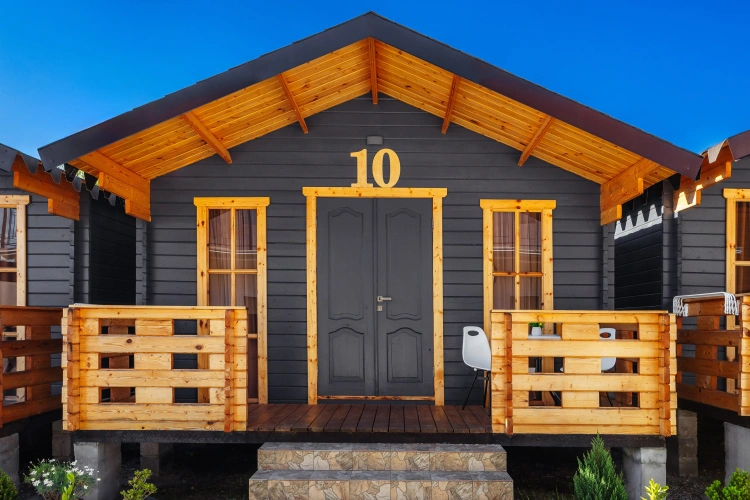 Quadruple Cottage with balcony
