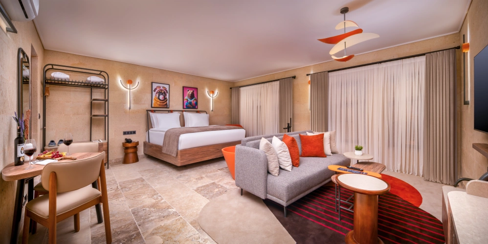 Junior Suite with city view