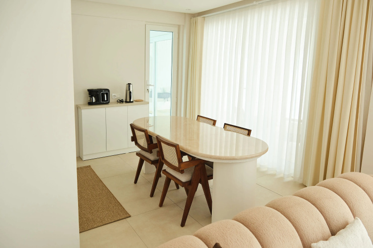 Neox Villa